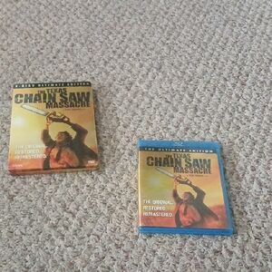 Texas Chain Saw Massacre DVD and Blu-ray Set